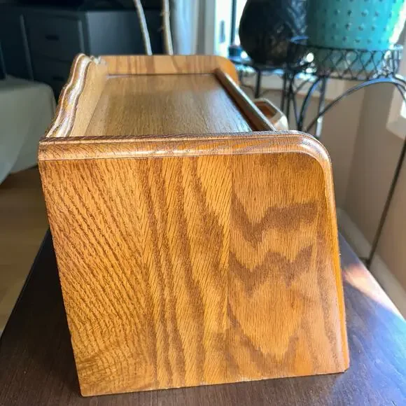 Paul Revere vintage wooden bread box ceramic medallion farmhouse country decor